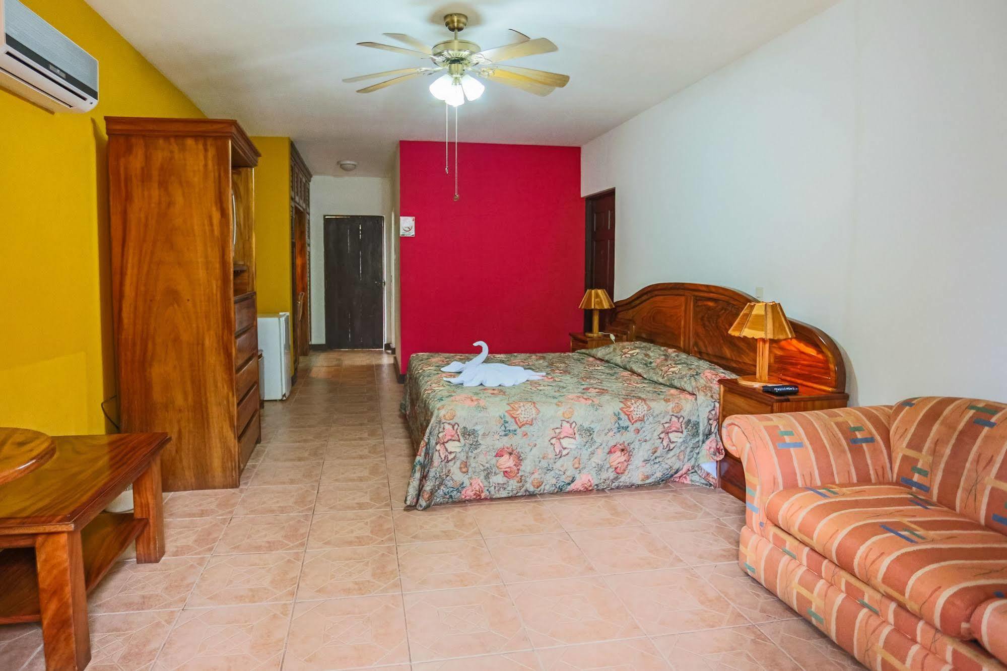 Inn On The Park Manuel Antonio Bagian luar foto